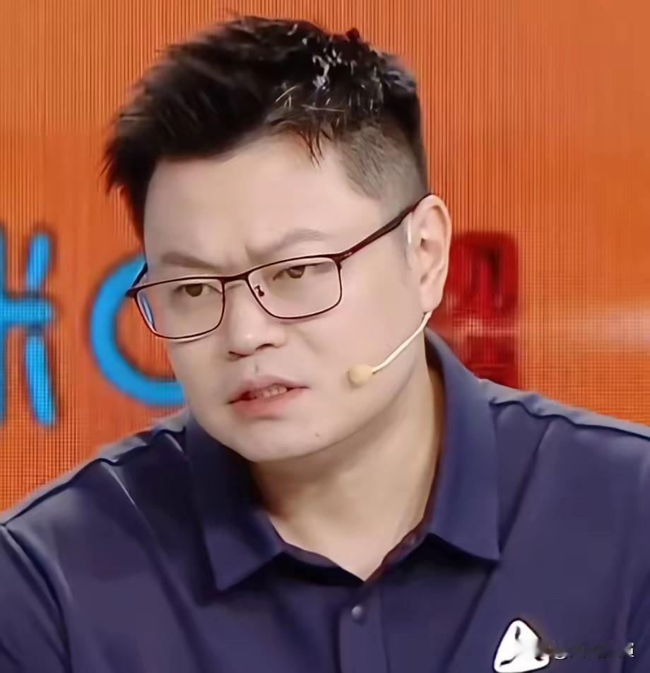 侯英超看了向鹏对阵雨果的这场比赛后发表了自己的感想侯英超看完向鹏跟雨果的比赛