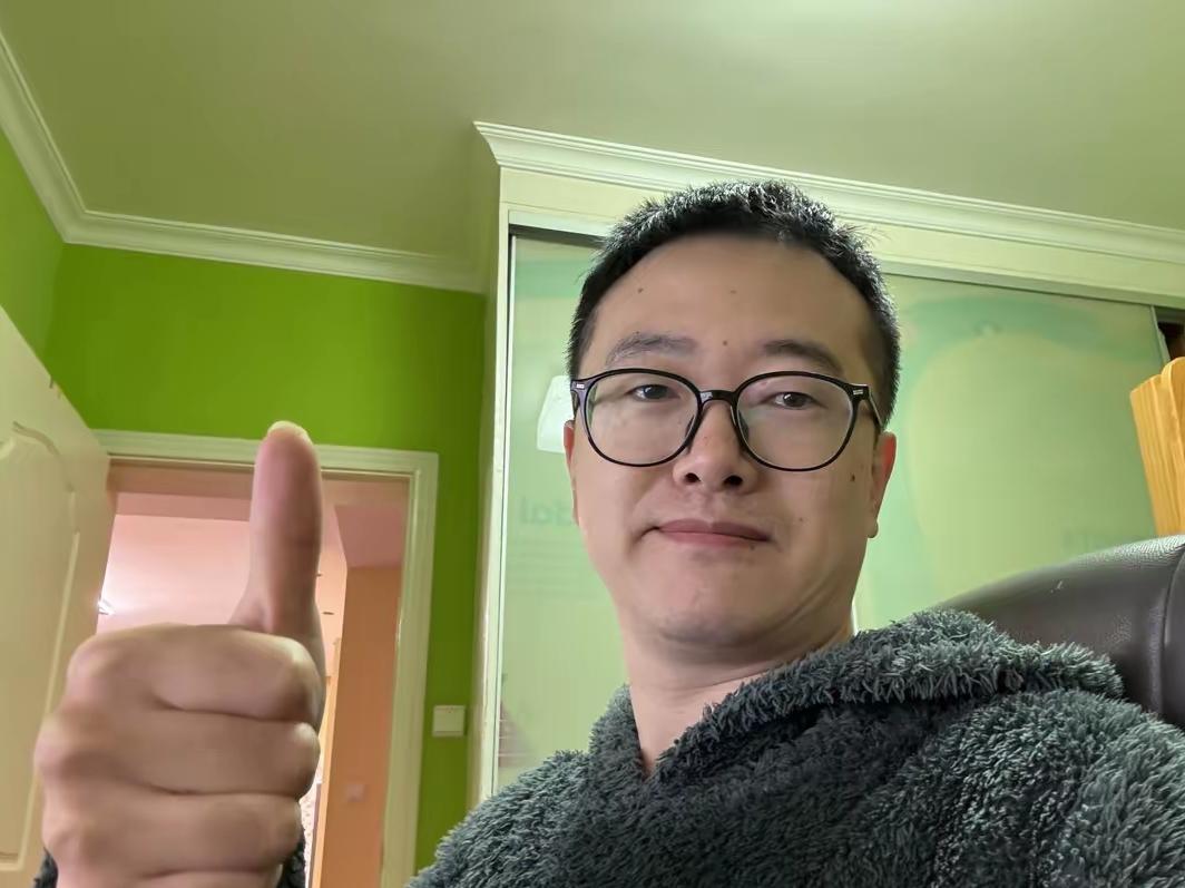 前几天和几个医生朋友吃饭，听说了一个比较炸裂的事情，真的是震碎了我的三观。