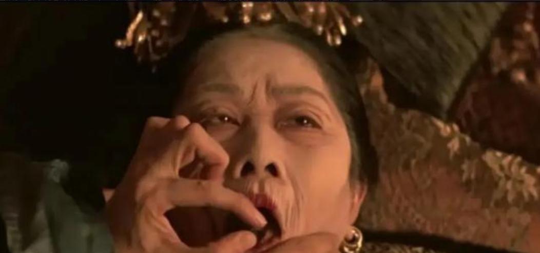 1908年，慈禧临死前一刻，太监看她马上不行了，赶紧给她喝了一碗海龟汤，吊着最后