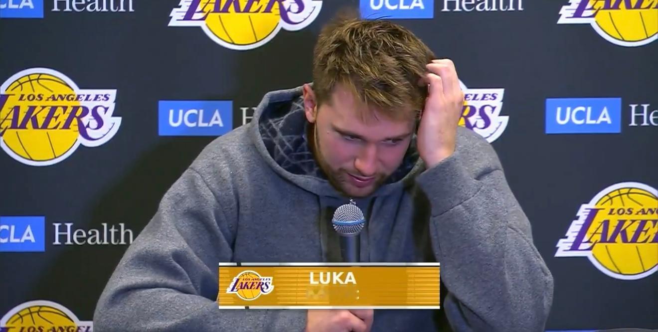 东契奇：“我们之间的化学反应很棒。刚来的时候我可能比较安静，想多了解大家。但现在