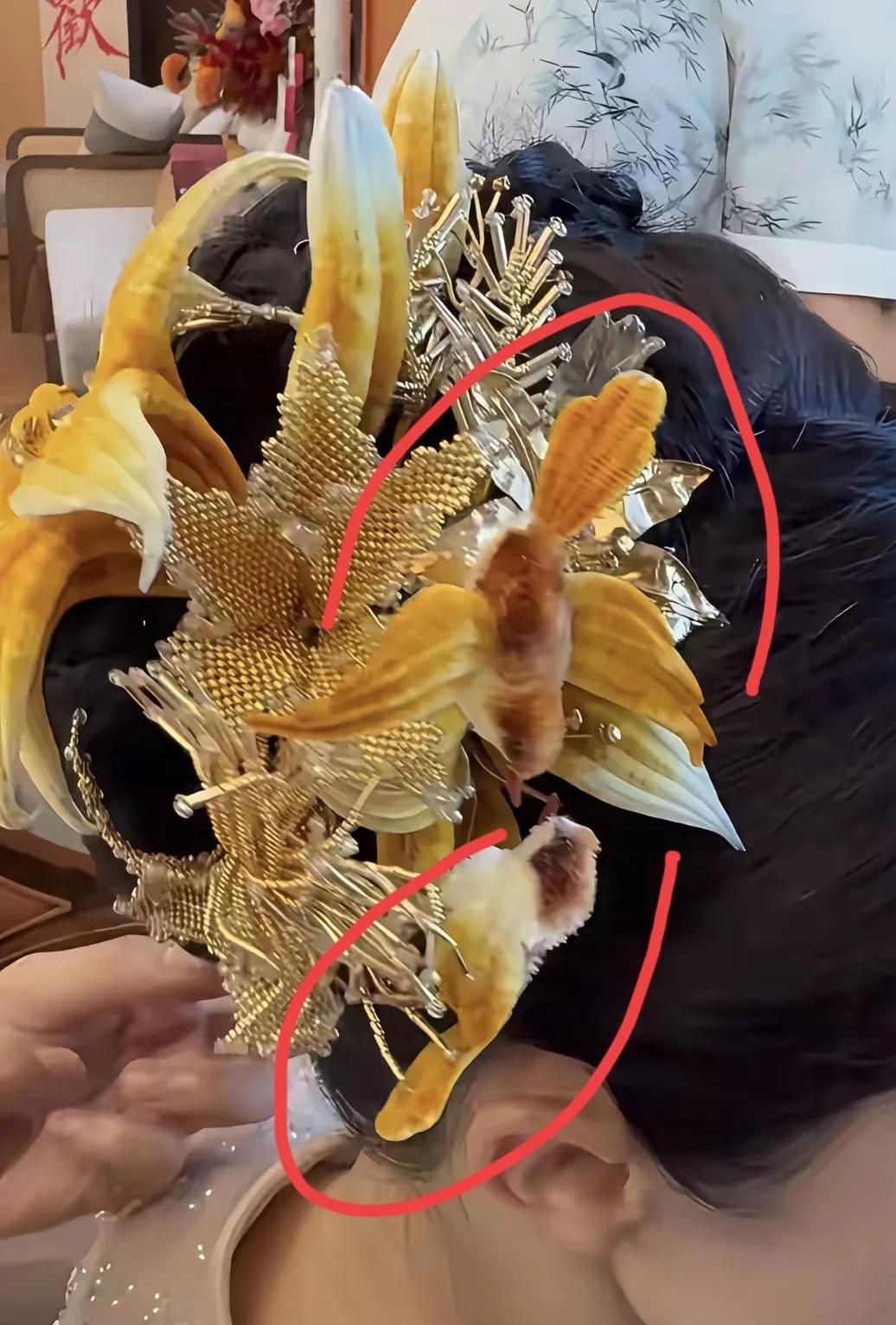 单亲妈妈再婚，头纱还能这么讲故事？鸟巢里藏七颗珍珠，不是炫富，是给女儿留的“七