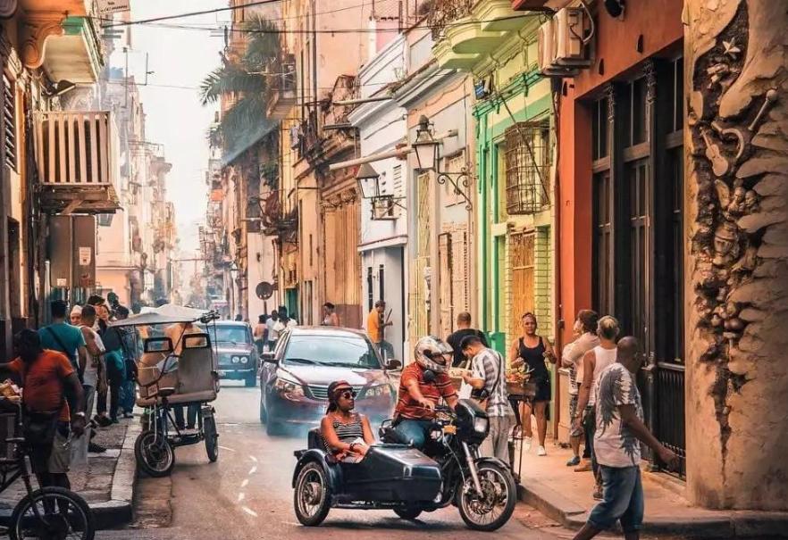 俄罗斯媒体表态，要对抗美国制裁，真正能解救古巴，就只有金砖国家集体行动。一起与古