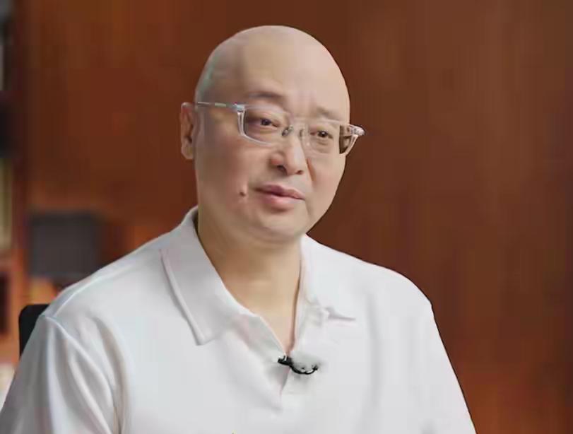 我的天呐，看了《再见爱人》我都开始心疼路行这个小老头了他只是不会说话，但他真