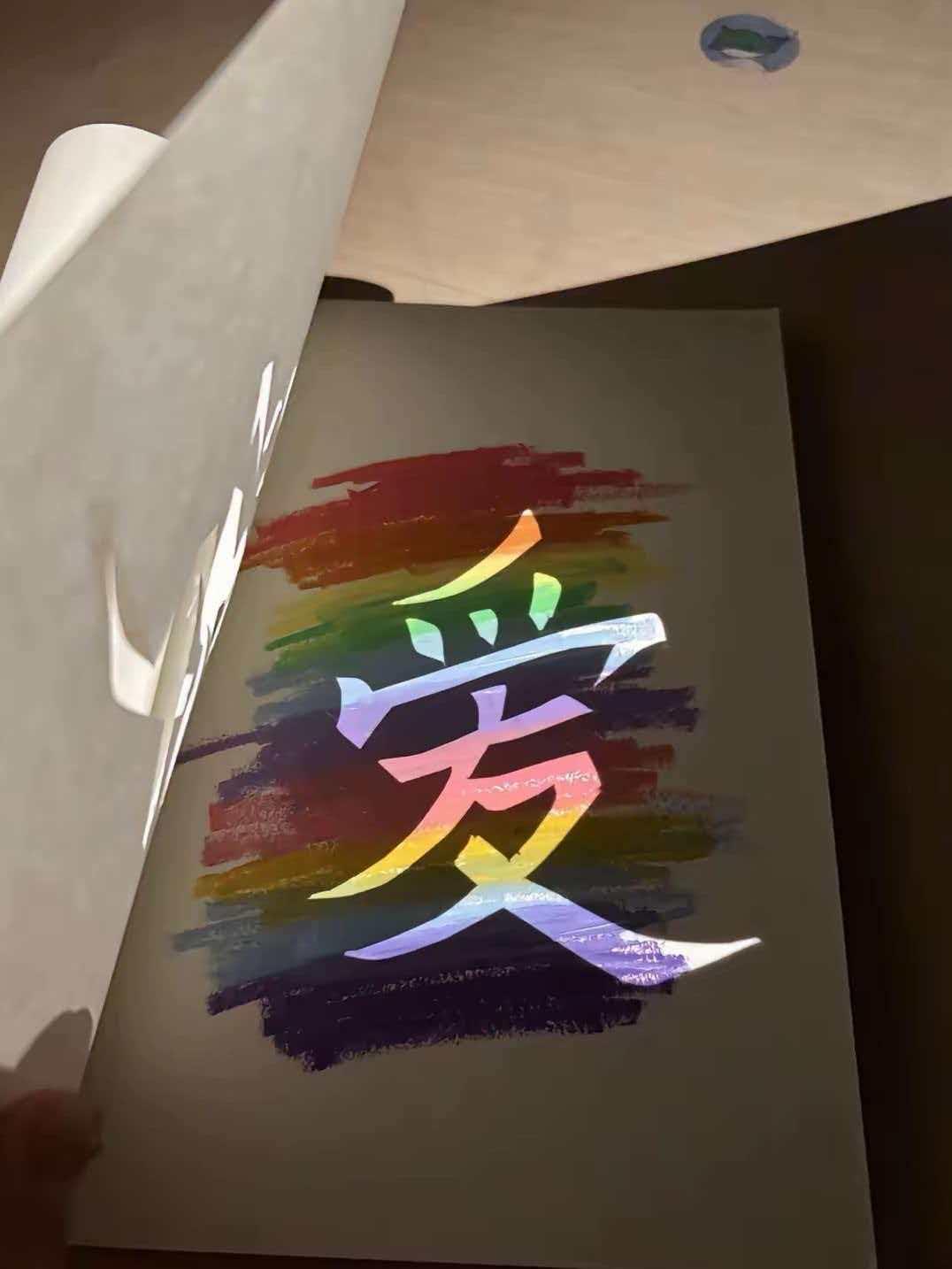 中科大的一个班主任在查宿舍时发现有个男生，每天吃素菜搭配米饭，从来没有吃过肉，宿
