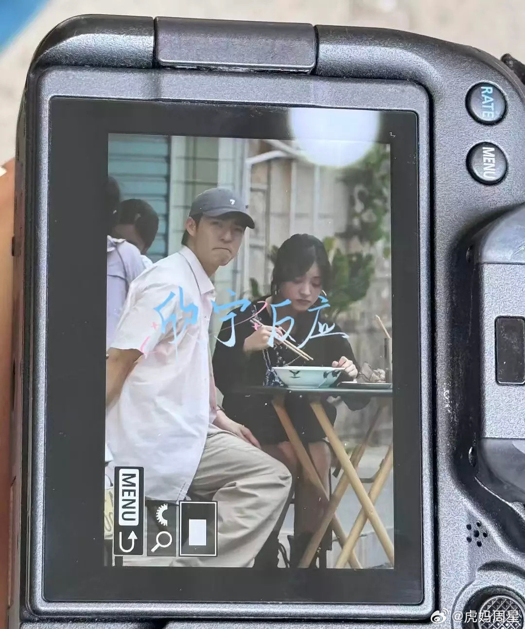 演员不如替身系列：图一是演员，沈月我认出来了，男演员不知道是谁图2-3都是替身，