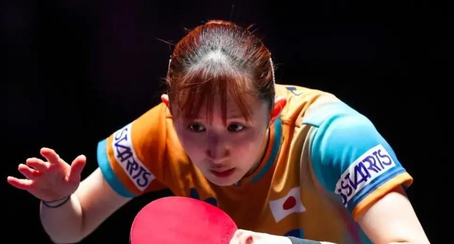 孙颖莎一天三赛硬扛朝鲜长胶怪球手，CCTV5终于不藏了，王曼昱遭遇战零经验怎么破