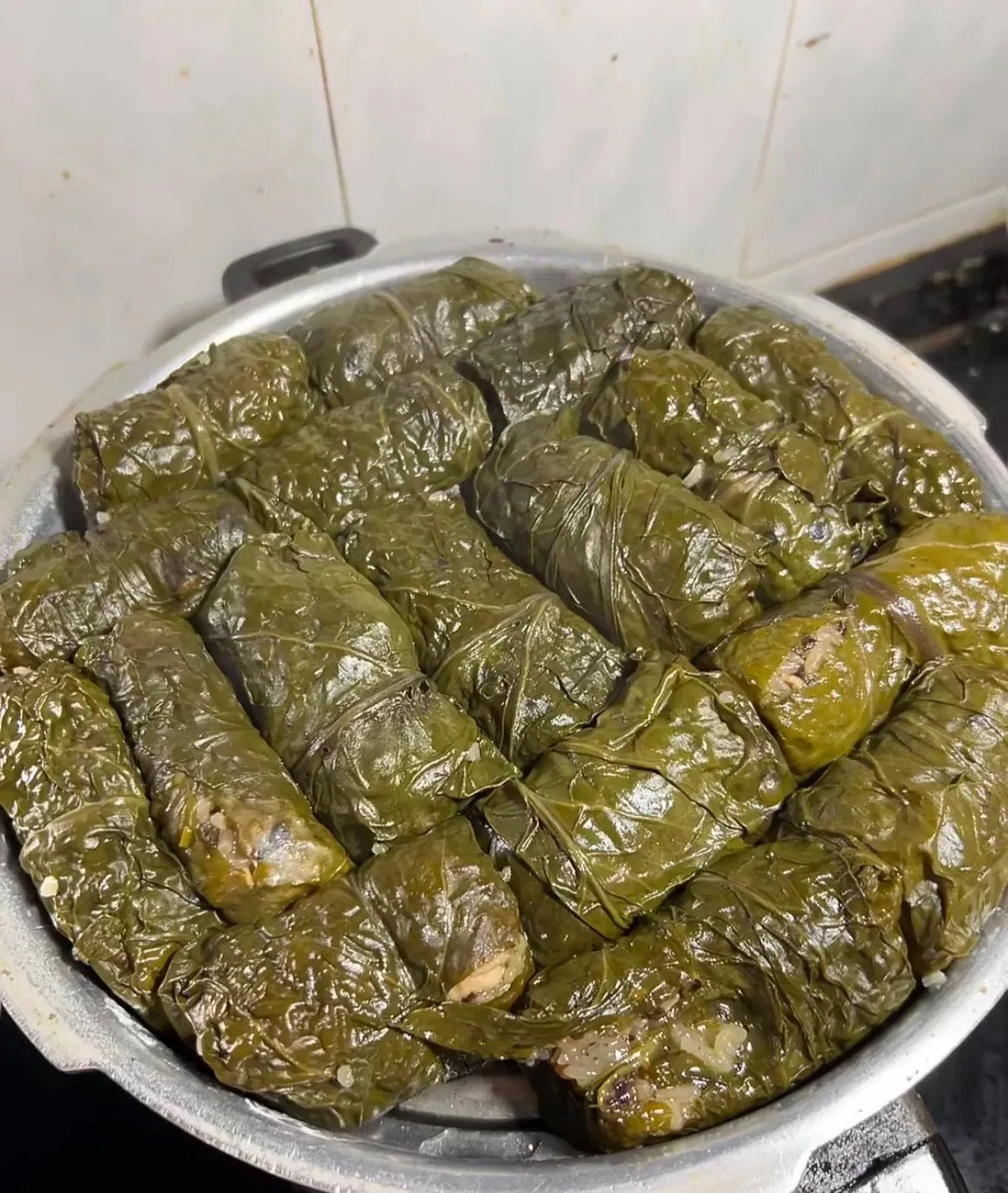 这美食除了两广人，绝对没人认识！长得奇奇怪怪，味道绝绝子！到底是啥？两广的宝子们