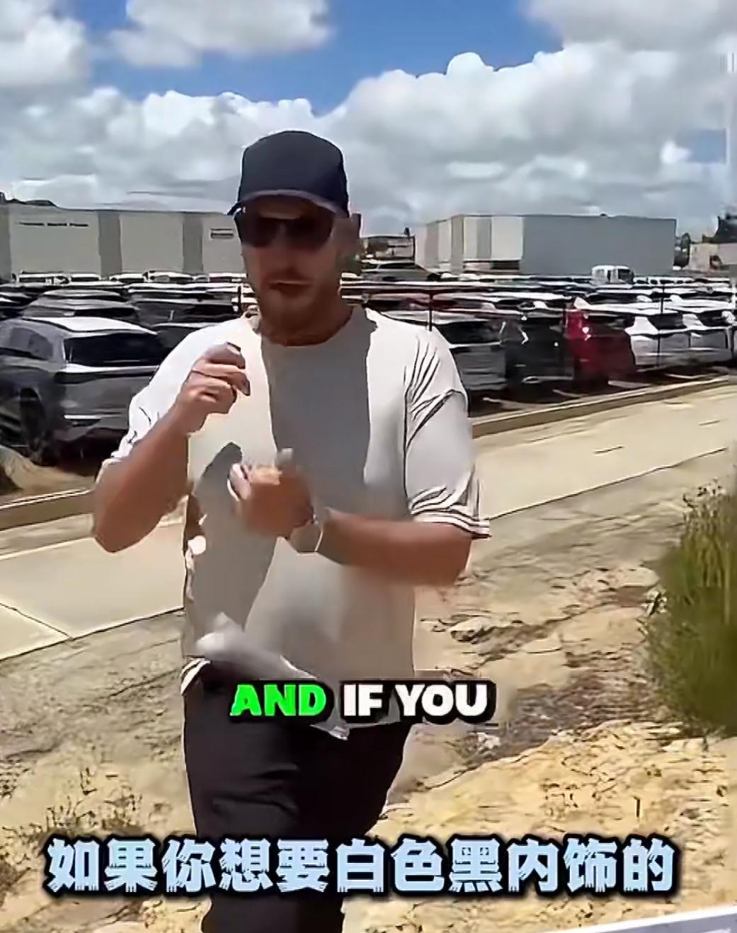 澳洲博主拍反转视频：中国向我们输入一大堆低价的汽车，堆在停车场无人问津，他们向我