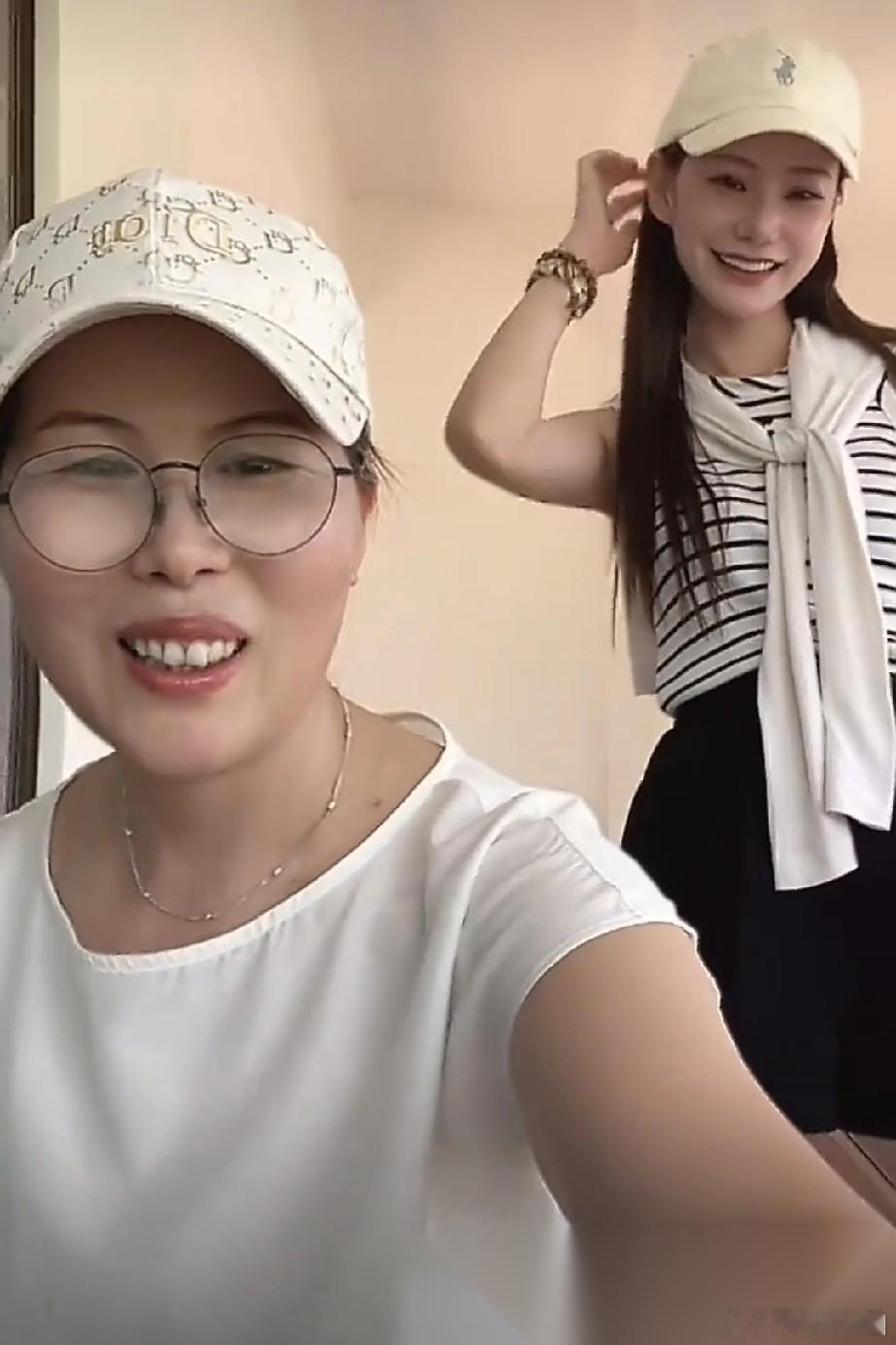 我发现那些说马筱梅不好的，就是红眼病。之前看一些消息说她要赶走小杨阿姨，让她妈