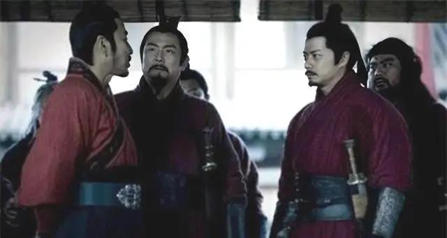 为什么刘邦非要杀了韩信不可？看看败在韩信手上的都是哪些人？ 首先是章邯，秦朝