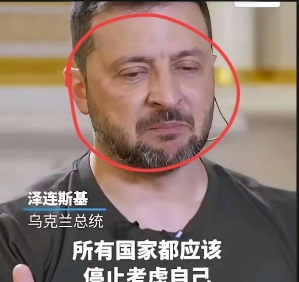 泽连斯基终于后悔了！大家发现没有，现在很少看到泽连斯基外出演讲，访问，都是躲在家