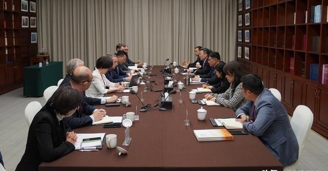 中国什么都想自己造，什么都不想买，欧洲快被逼得没活路了。还不是欧洲各种技术封锁，