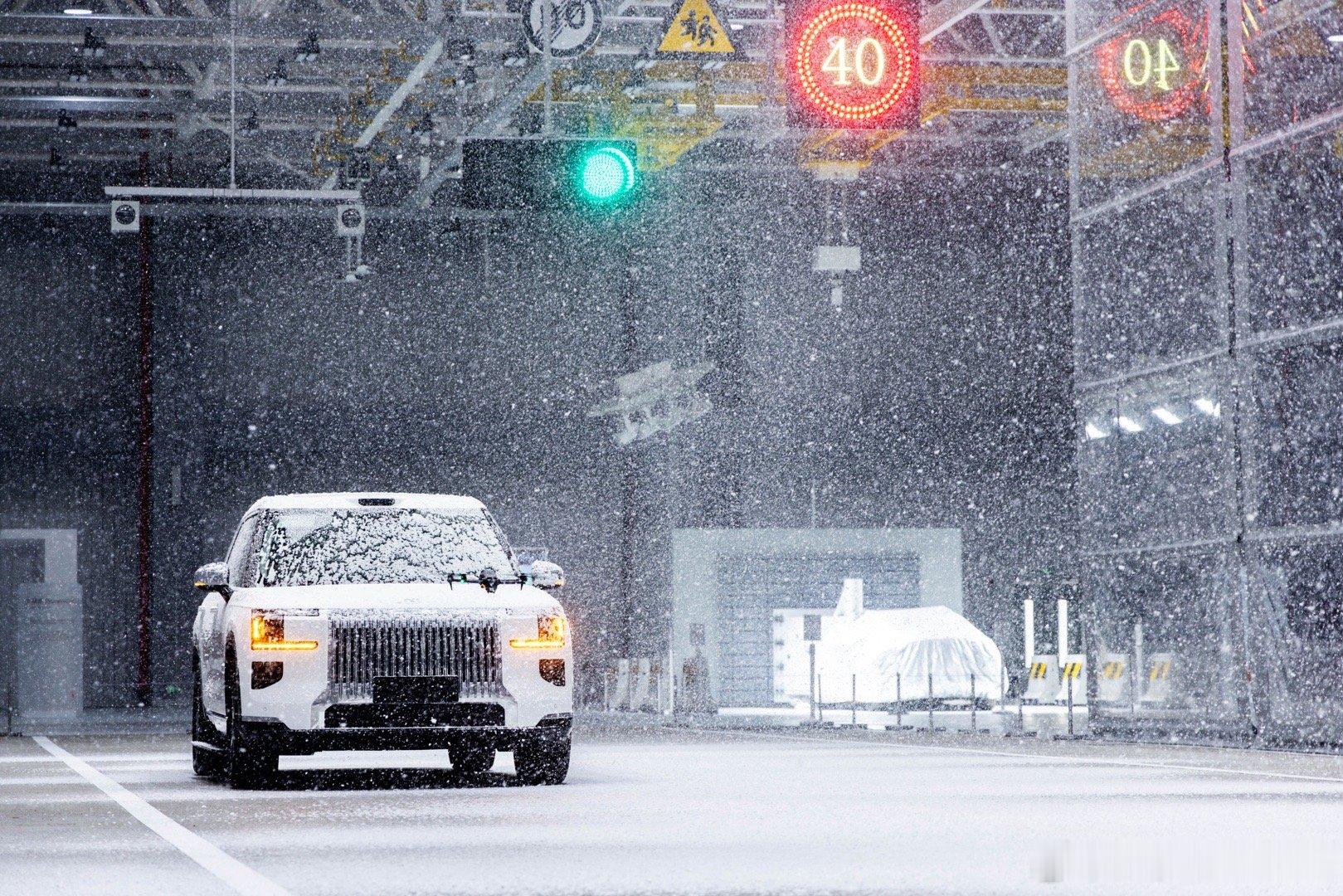 昨晚吉利全球全域安全中心亮相发布，看他们给到的媒体资料，里面有价值超过1200万
