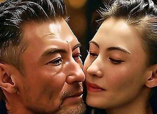 哇塞！张柏芝终于迎来爱情圆满啦！最近她新伴侣身份曝光，惊掉大家下巴。这伴侣叫Le