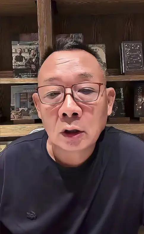 于东来真的太让人意外了，作为成功的企业家，他最近聊到了明星直播带货，而且最让我意