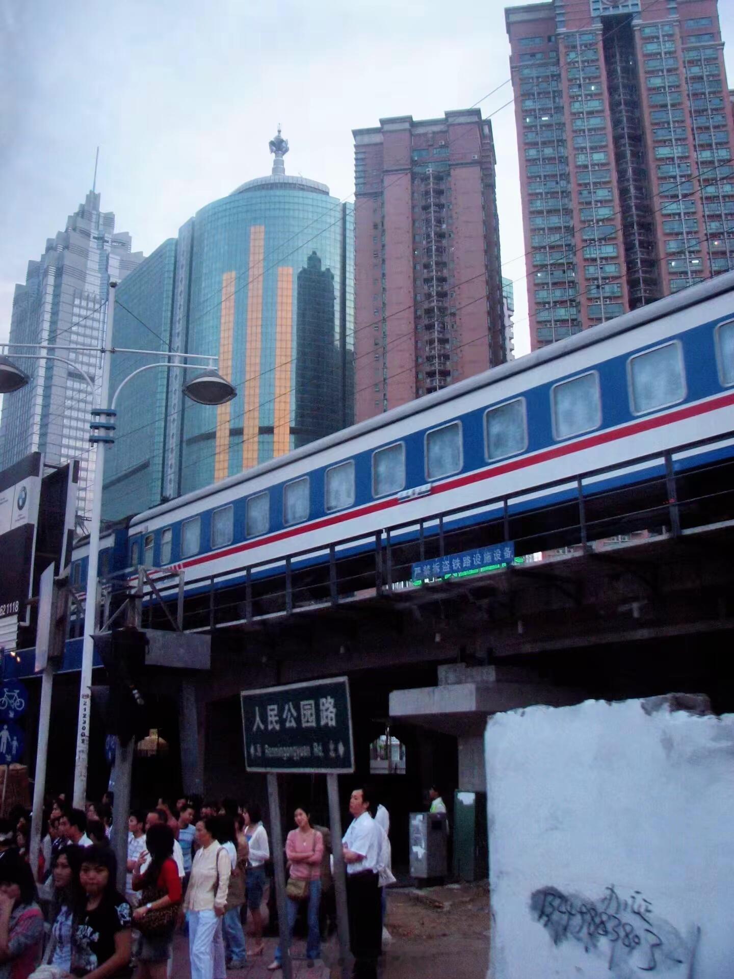 16年前，2008年的深圳。深圳