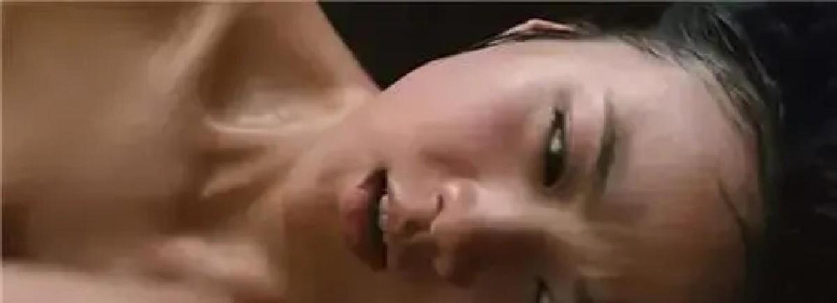 朴赞郁剪片时盯着汤唯睫毛上那粒盐看了四十分钟，说那不是风刮的，是她故意留给观众的