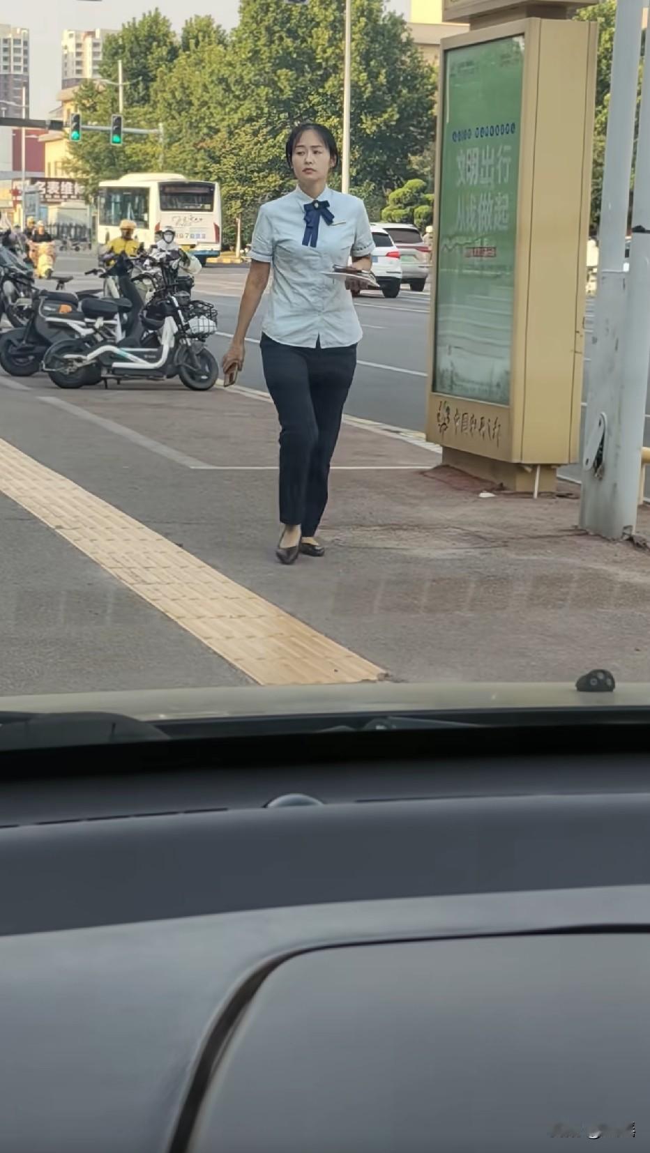 事业编，嫂子还是铁饭碗