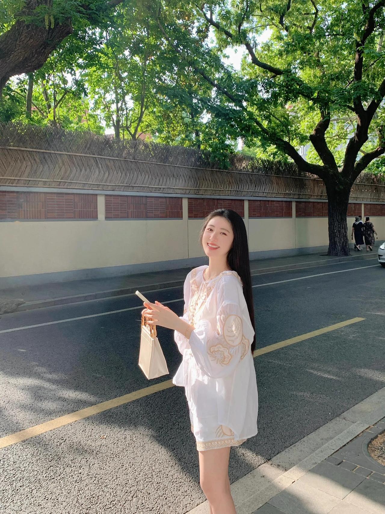 阳光明媚的午后
