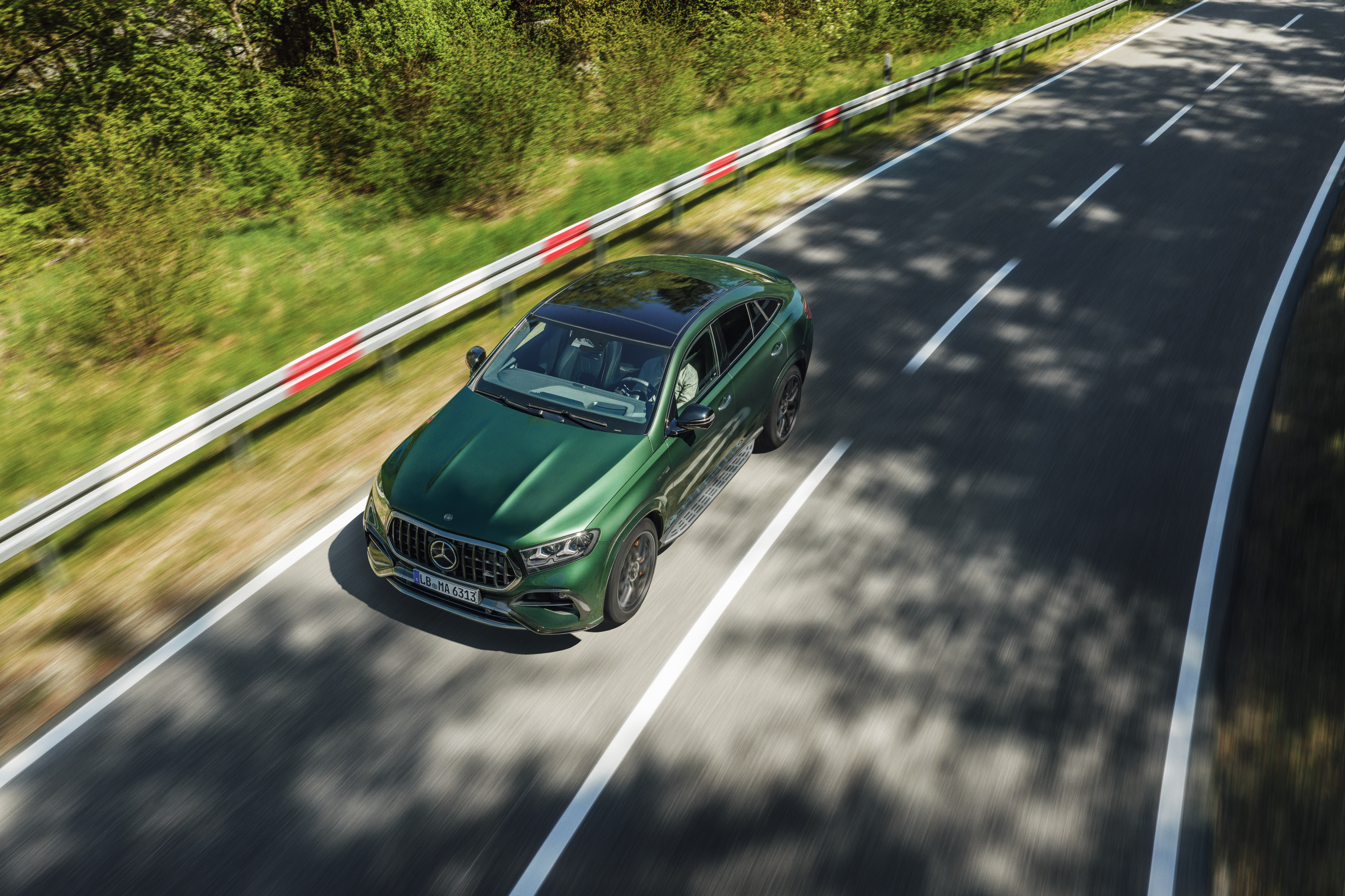 Mercedes-AMGGLE63S4MATIC+Coupé搭载全新