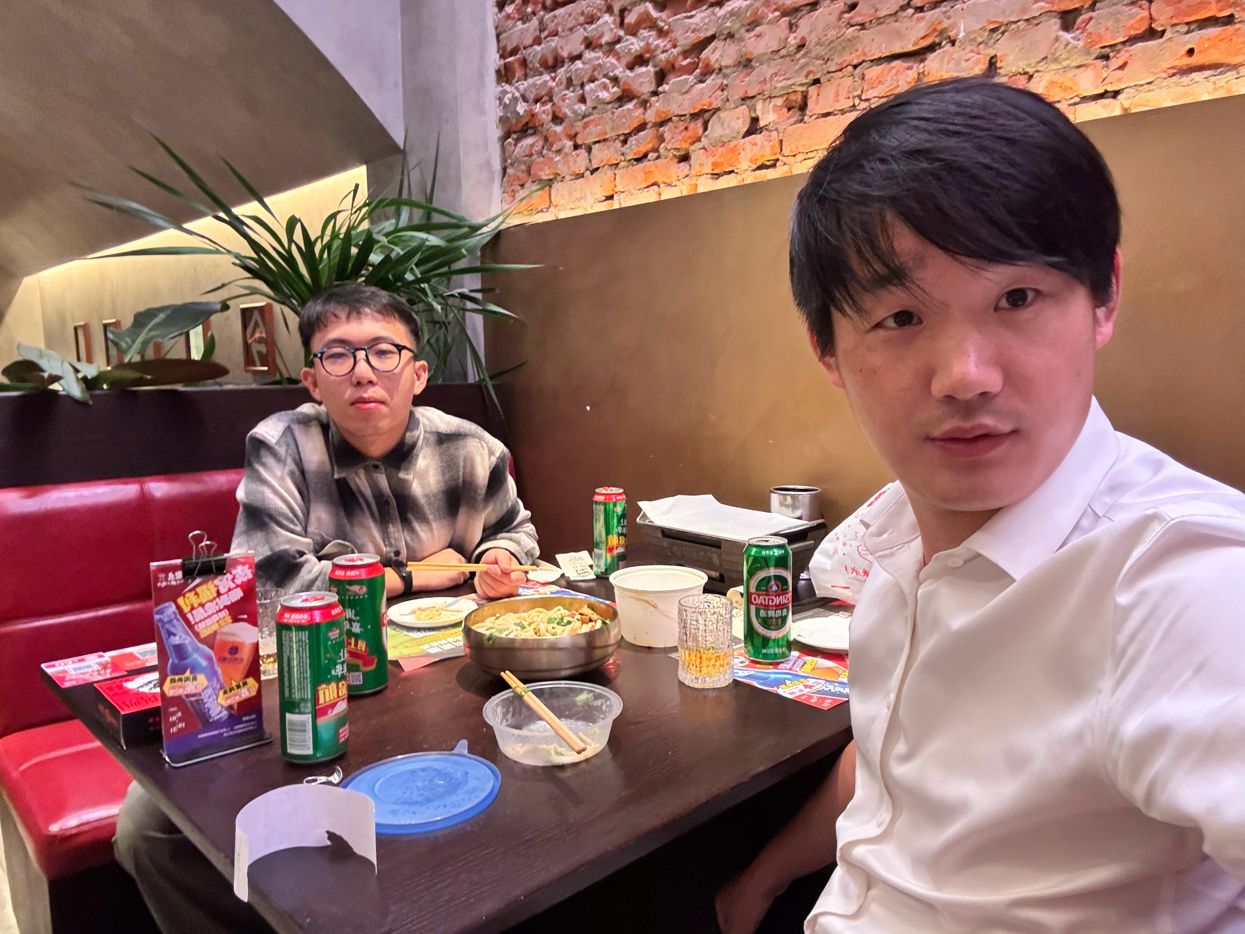 烧烤门店吃门框卤煮，香呀，​​​