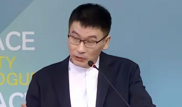 不作死就不会死！十一国庆节当天，19名台湾籍艺人发文庆祝祖国生日，可台湾陆委会发
