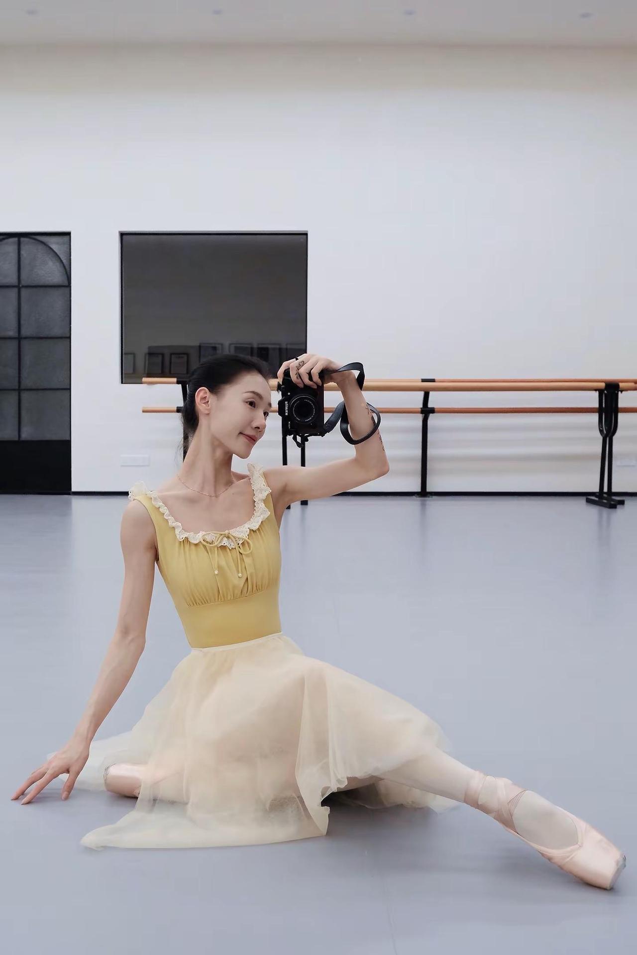 十二月喜而悦眉目舒展顺问冬安