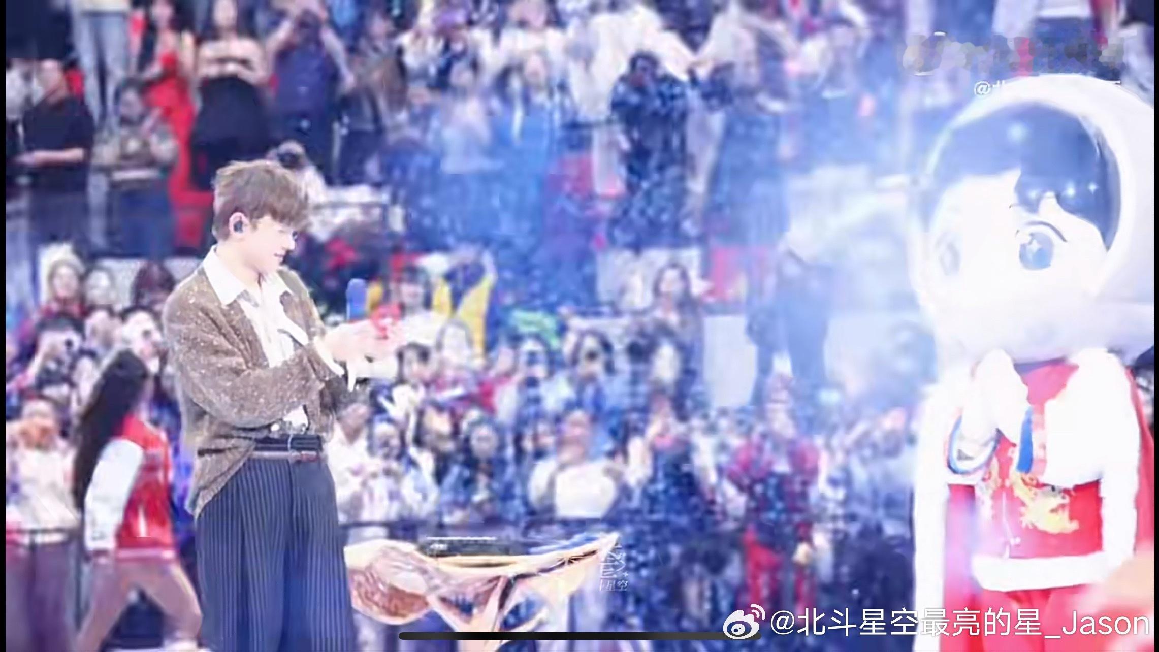 斗斗也是甄嬛传狂热粉丝之一吗哈哈哈哈哈哈哈哈哈愿逆风如解意，容易莫摧残