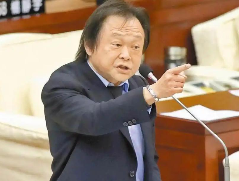 一针见血！王世坚：台独就是自欺欺人。台湾立法委员王世坚近期的一番话，直白到戳