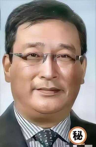 好险啊！​又震惊了中国人民！​兵器总管刘卫东这家伙，就像是撑管兵器领域里的一