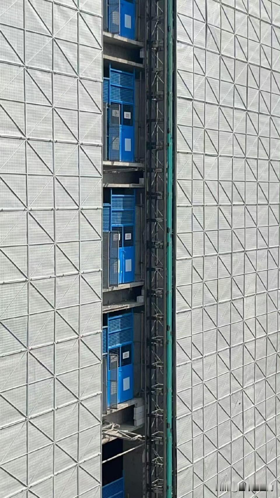 大陆的的防护网和脚手架​