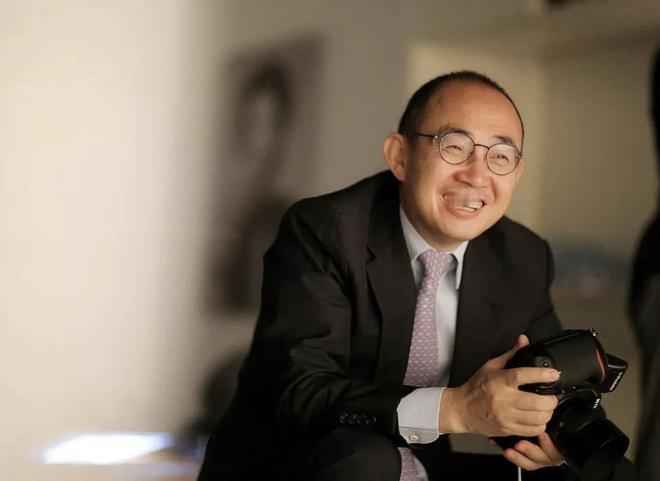 我问一个做地产的朋友,潘石屹一个甘肃农村娃,咋就成地产大佬了?朋友说答案很简单