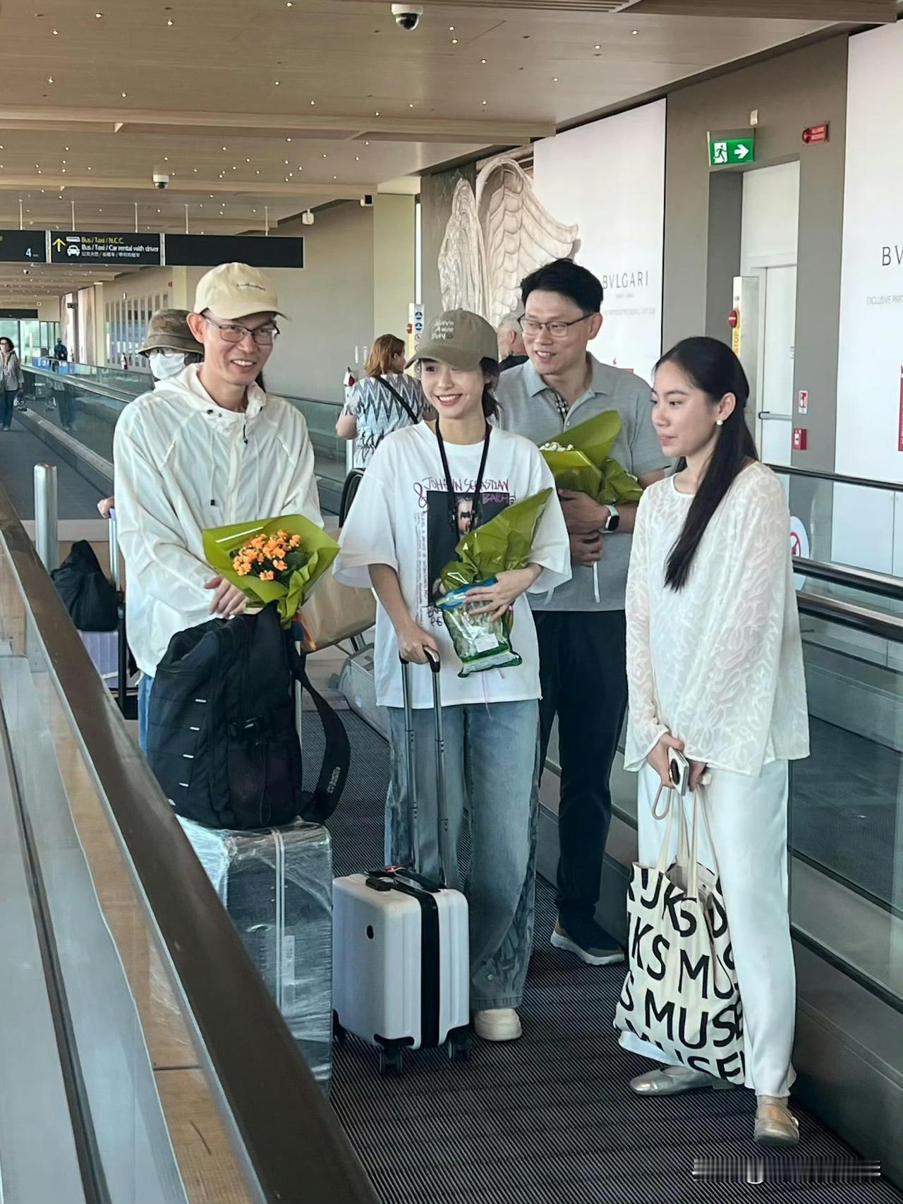 眼看着同组李思潼热度一路暴涨，王晓慧似乎也动了心思，如今跟随《给阿嬷的情书》剧组