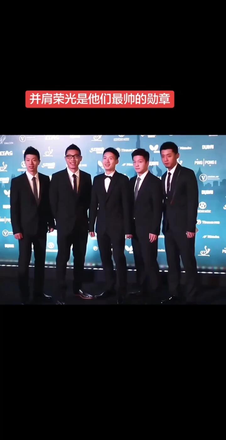 好怀念那个时代，是我们这一代人对国乒的深情，那个时候的小胖还是他们的弟弟！方博
