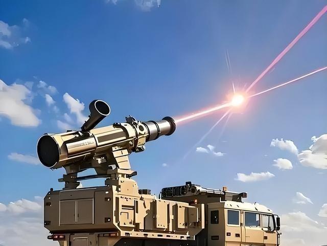 中美日的激光武器射程差距太大：美国8000米、日本1200米，那中