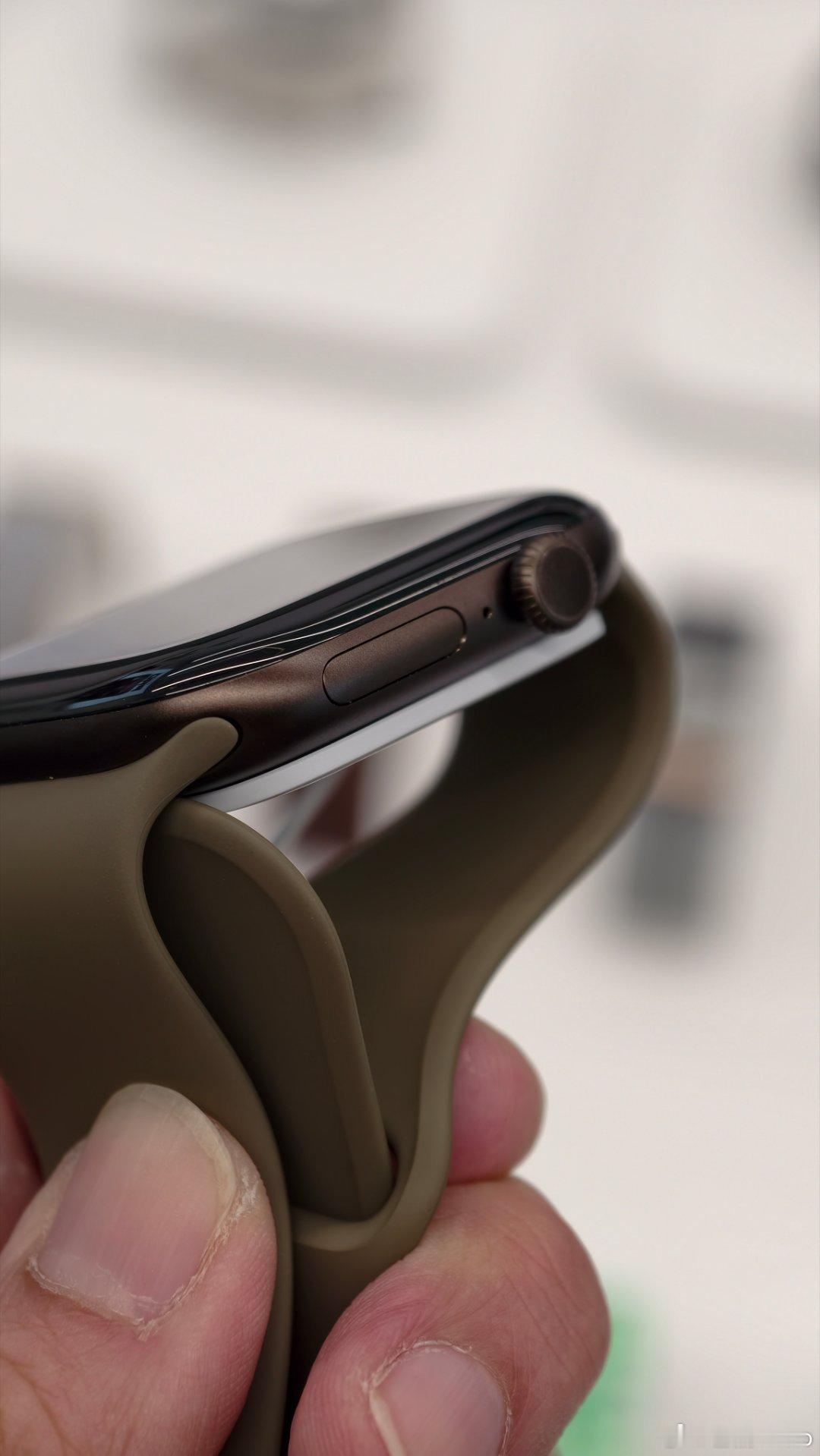 众所周知，AppleWatch是苹果技术前沿的实验田，从S12上面可以窥见一些明