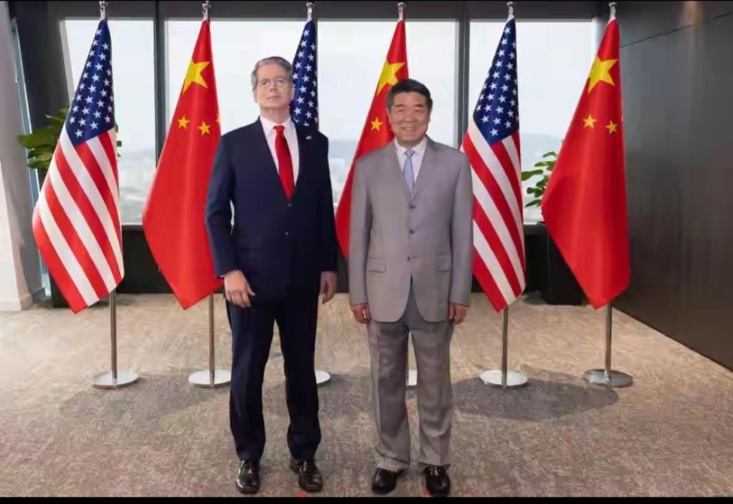 现在的形式,不是你美国考不考虑加关税,而是美国国内形势不允许再提这无理的要求。美