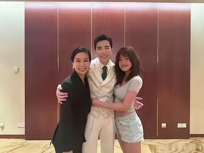 贾静雯这女儿，真是该好好管管了！不能因为是孙志浩唯一的继承人，就这么放飞自我吧！