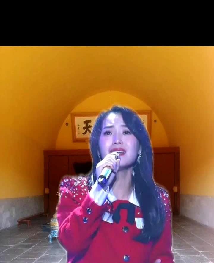 云朵再次被取消演出活动这事儿说来也是挺有意思的最近刷到不少人在讨论艺人行程