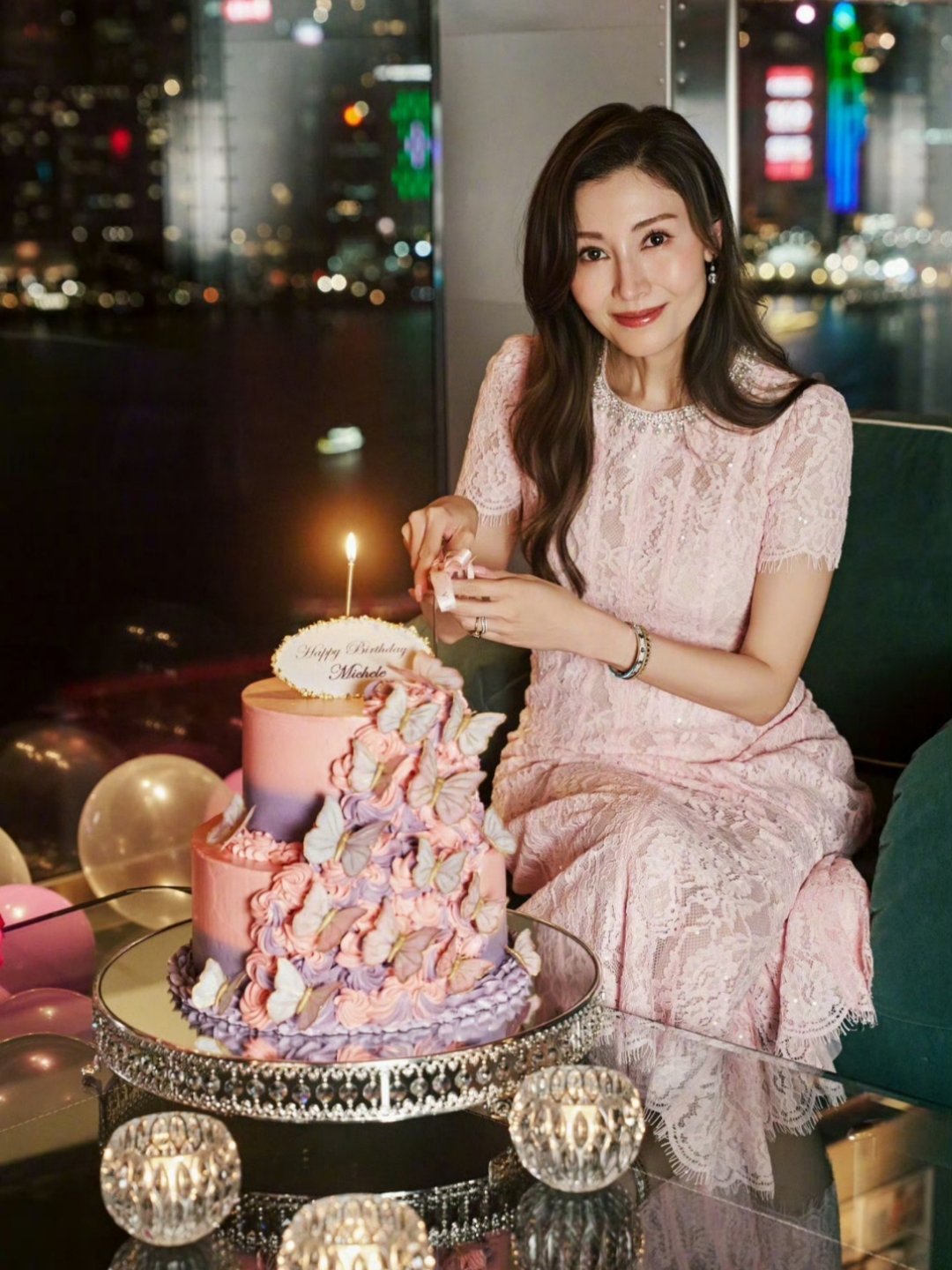 李嘉欣每个月可以领200万港币的生活费李嘉欣公公许世勋留下遗嘱，李嘉欣和老公许