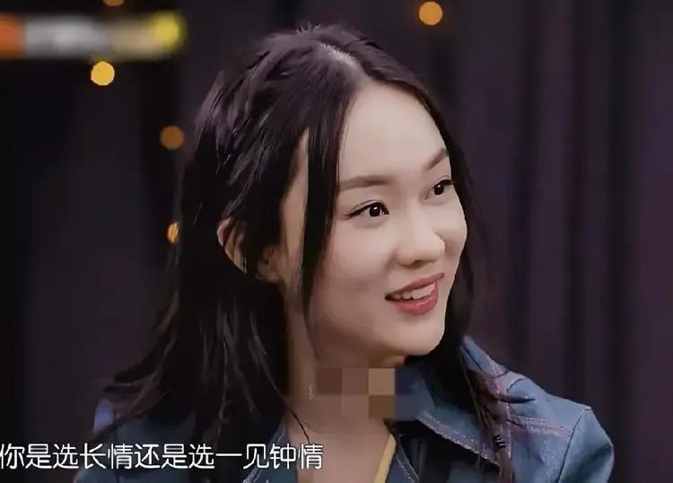 这真是男人的送命题，全网都没有合适的答案吧。霍思燕问杜江：“比如你追了江疏影3