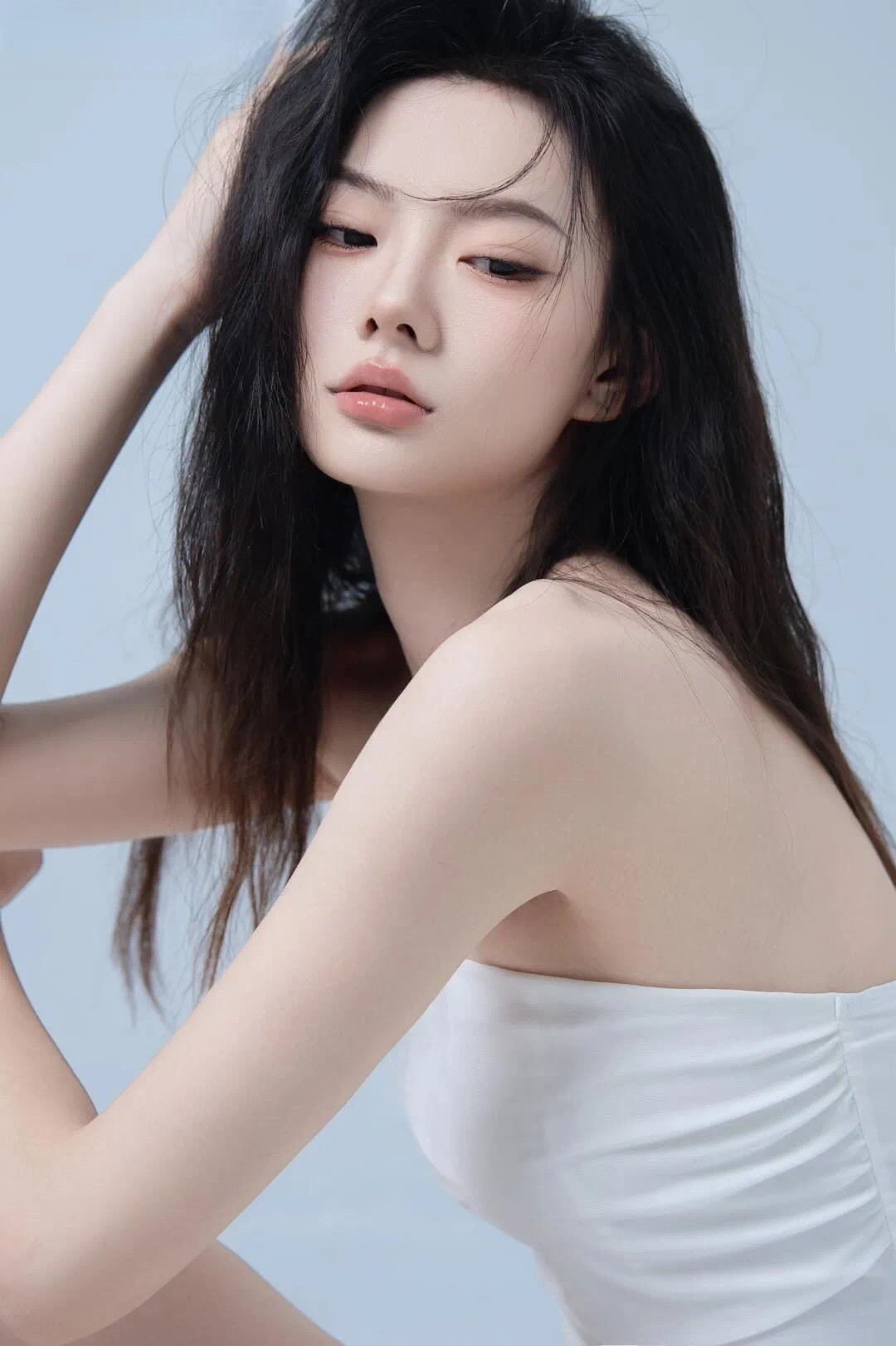 气质女神登场，猜猜今天是什么风格？