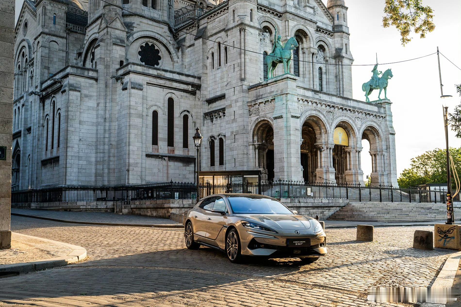 李慧总对热度的敏锐预判还是很强的，很有网感这次村GT就是腾势团队提前准备并且参与