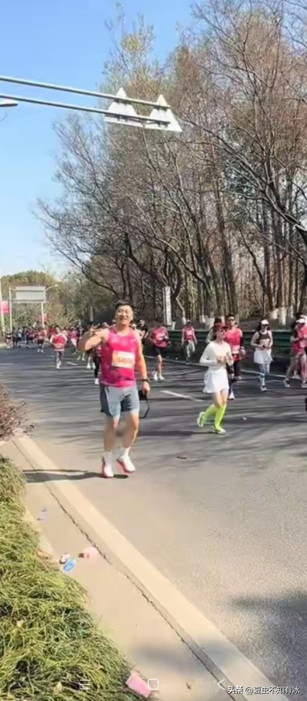 人在身强体健之时，总觉得死亡离自己遥不可及，于是便毫无顾忌地做着自己喜欢的事。殊