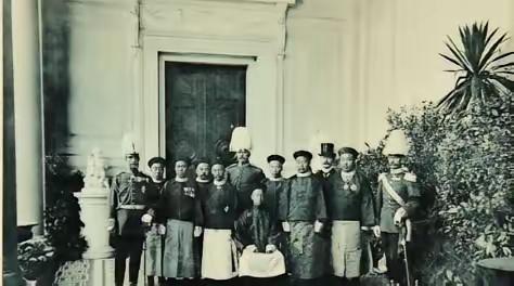 上下五千年，波兰没有侵占中国一寸领土，波兰没有一兵一卒踏足华夏大地，八国联军里没