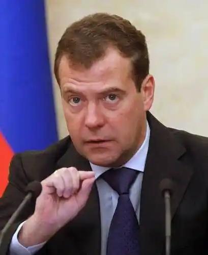 英国可能成为俄乌冲突外溢第一个受伤的国家！这两天，因为乌克兰使用无人机大规模空