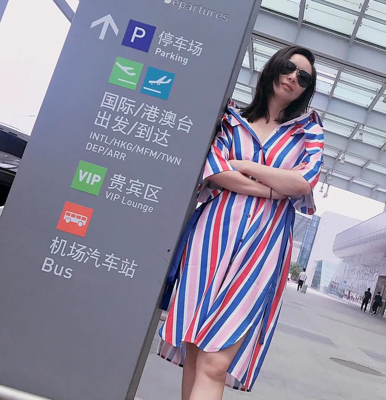 高叶身高168cm，自然洒脱的“大嫂”，她优雅大气，演技逼真，随意一站，都是