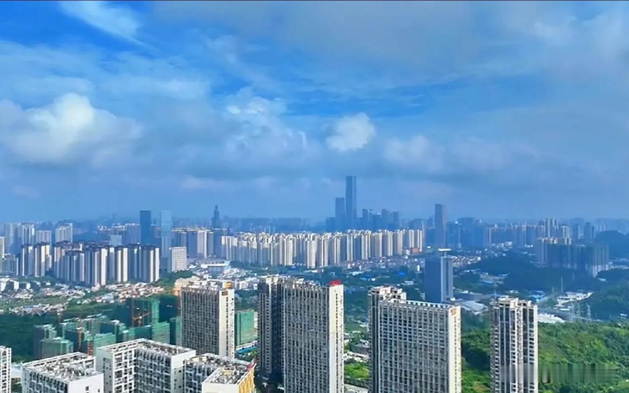 高速公路开车，你会用灯光吗？居然有很多人说：我高速开车一直远光，有问题吗？