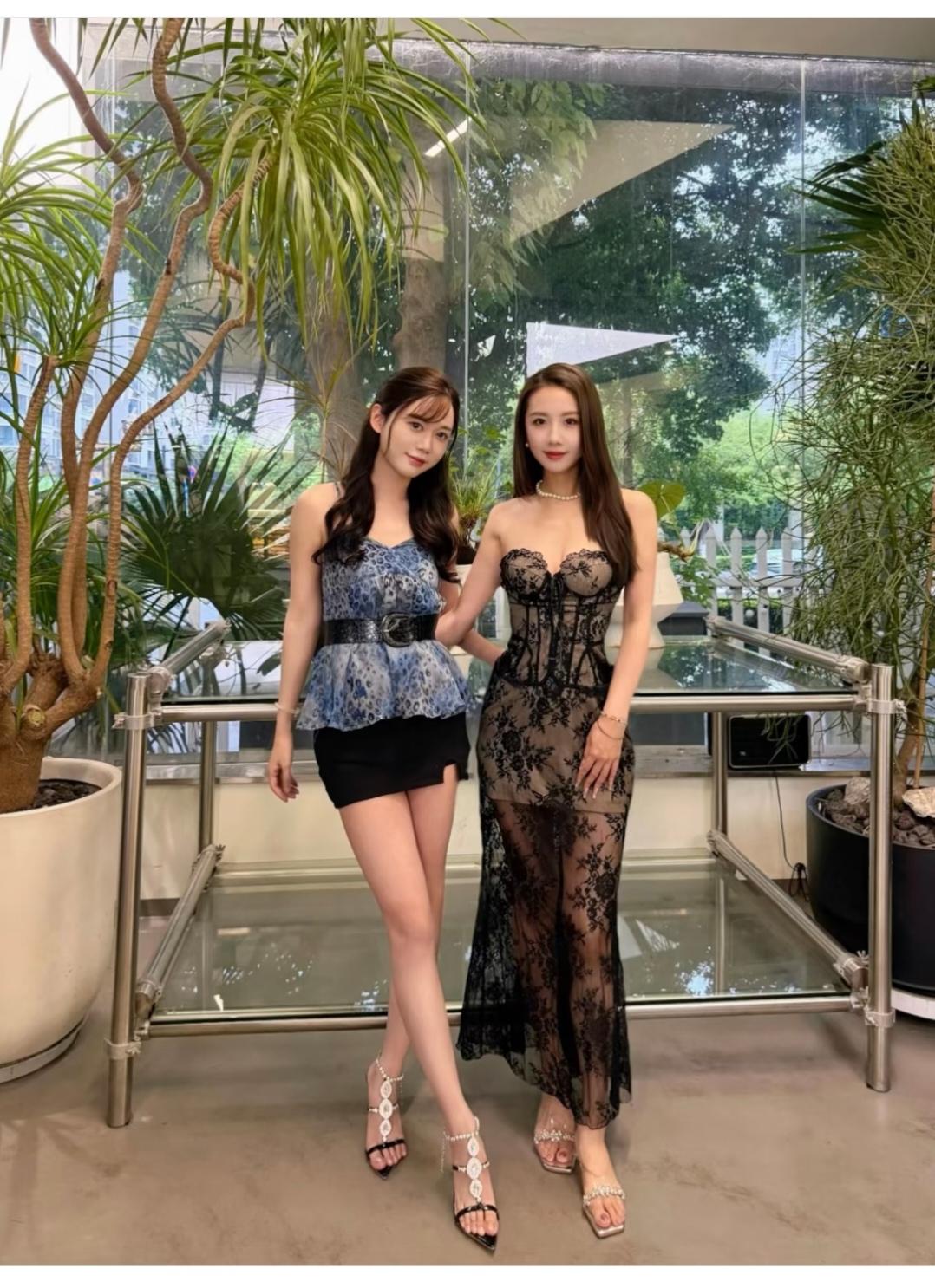 平角凉鞋，还是比尖头凉鞋好看。