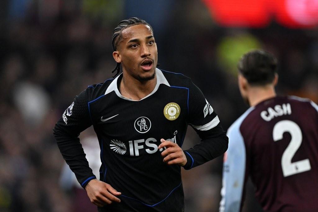 这真是一家欢喜一家愁啊！若昂-佩德罗上演帽子戏法，助切尔西4-1大胜维拉，英超